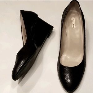 Tahari Wedge Heels sz
